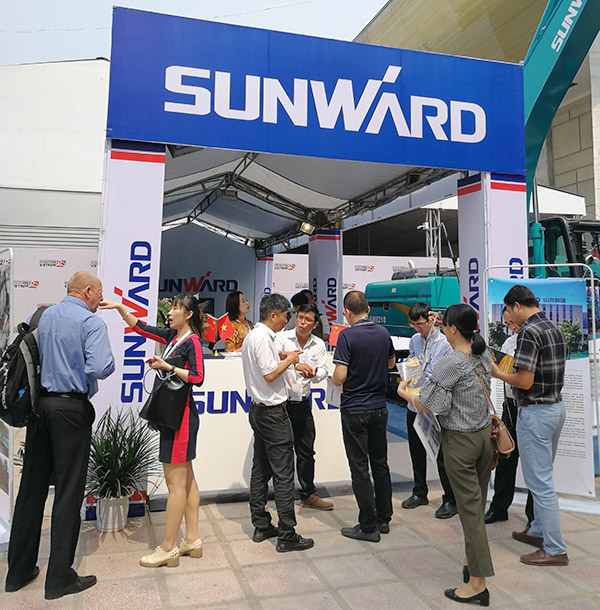 山河智能携全球领先凿岩设备,引爆越南矿业展