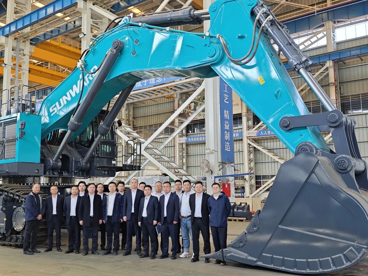 强强联手!山河智能与湖南楚湘建工集团达成共建矿山生产建设创新联合体共识